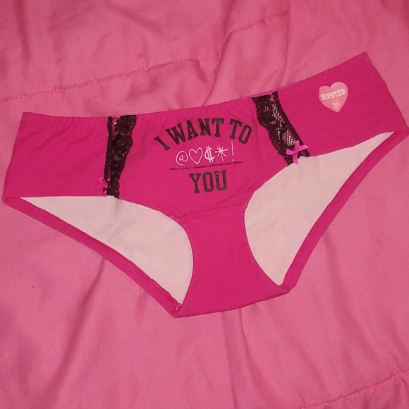 VS PINK Hipster